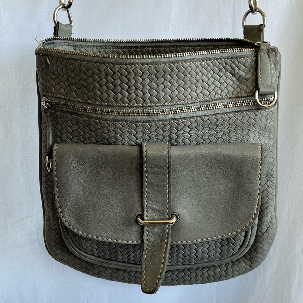 Roots crossbody bag